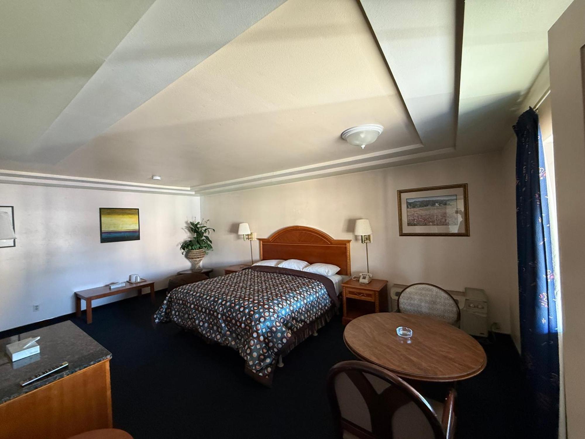 Fiesta Inn Los Angeles - Белл-Гарденс Экстерьер фото